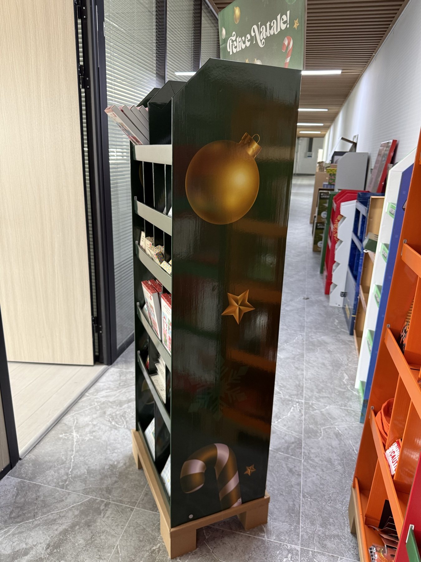 Opposite side view of Christmas display rack